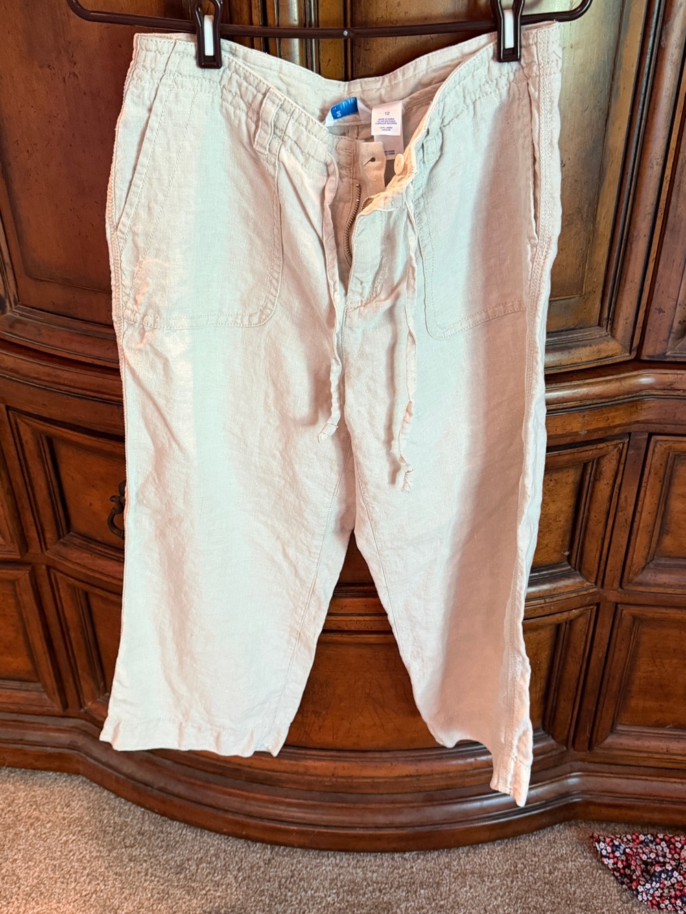 Liz Claiborne Neutral Beige Linen Capri Pants